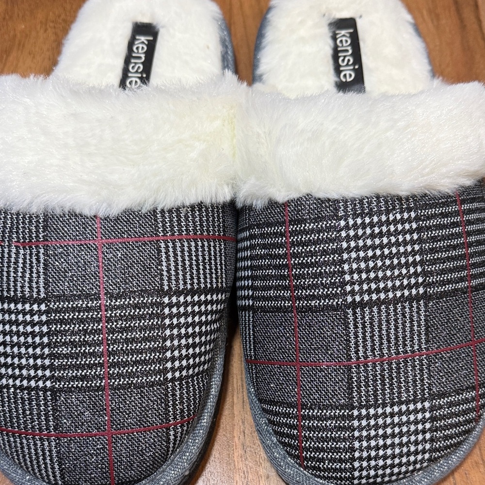 Kensie Black and White Plaid Slippers with Faux Fur